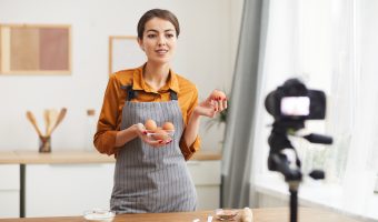 Online teaching about cooking